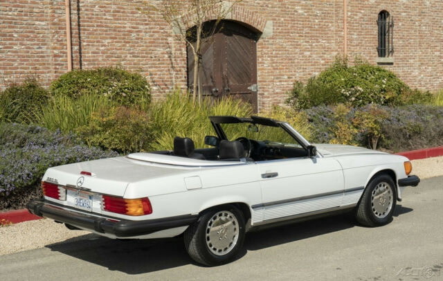 1986 Mercedes-Benz SL-Class 560SL Roadster - photo 5