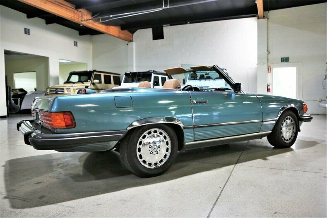1986 Mercedes-Benz 560SL CONVERTIBLE - photo 3