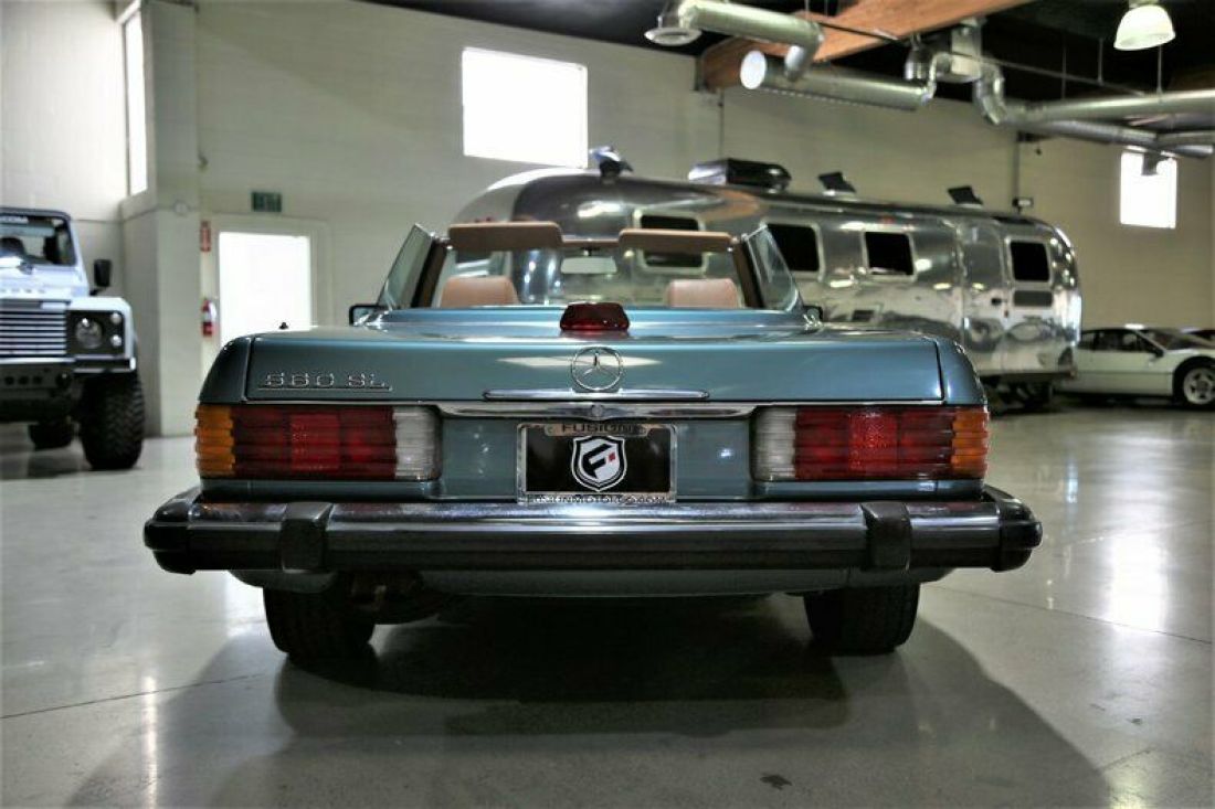 1986 Mercedes-Benz 560SL CONVERTIBLE - photo 4