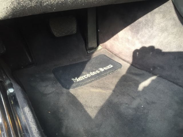 1986 Mercedes-Benz SL-Class 560SL - photo 10