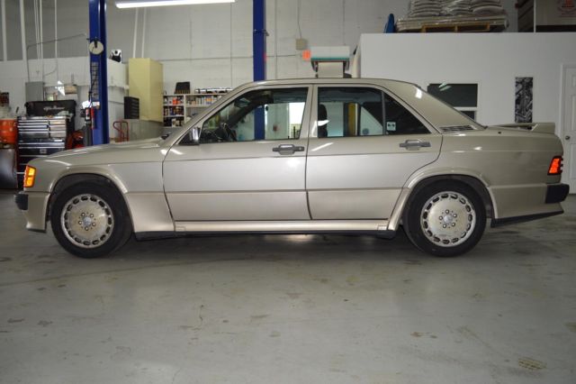 1986 Mercedes-Benz 190-Series 190E - photo 6