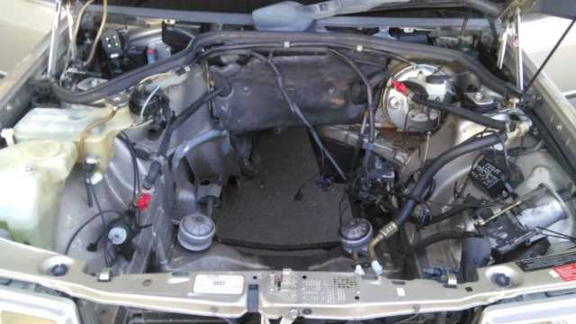 1986 Mercedes-Benz 190-Series - photo 5