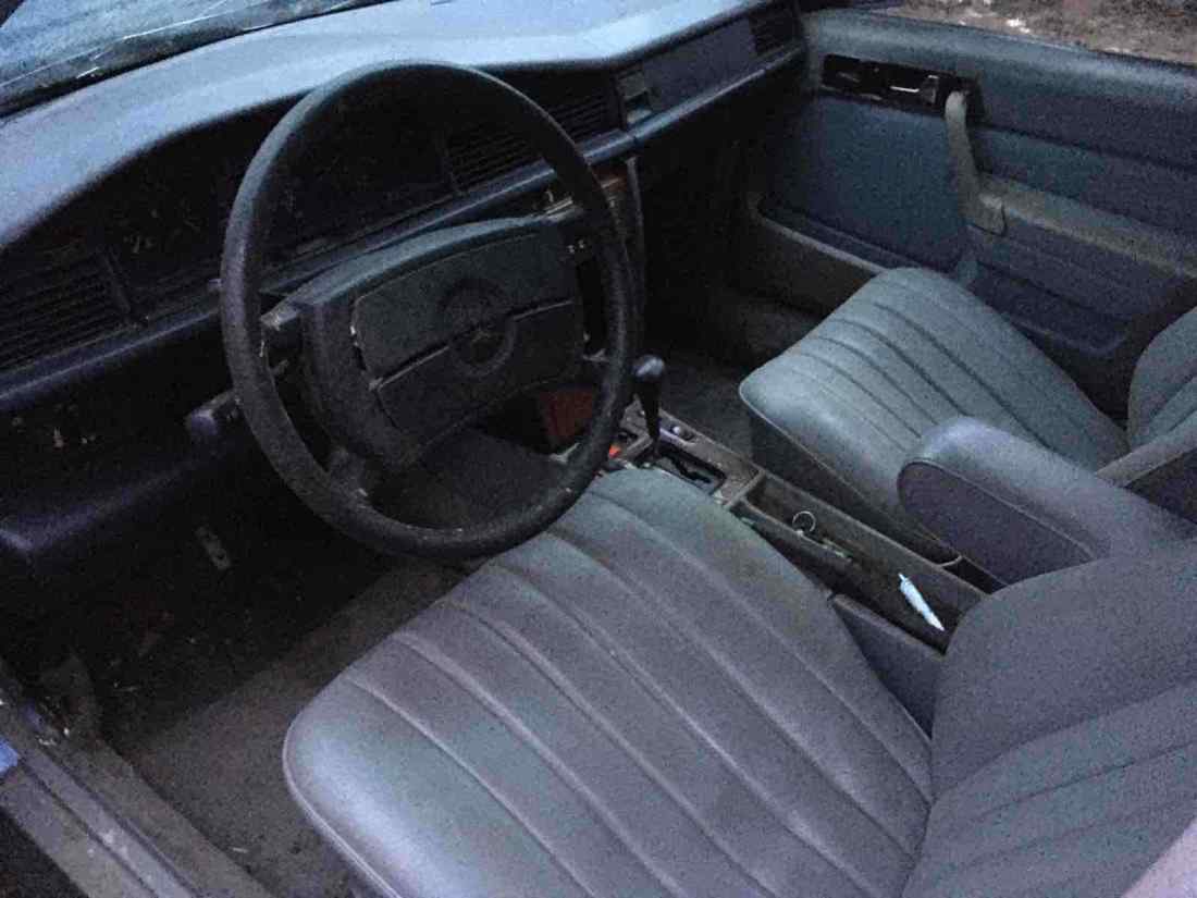 1986 Mercedes-Benz 190D D 2.5 - photo 4