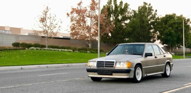 1986 Mercedes-Benz 190-Series Cosworth - photo 3