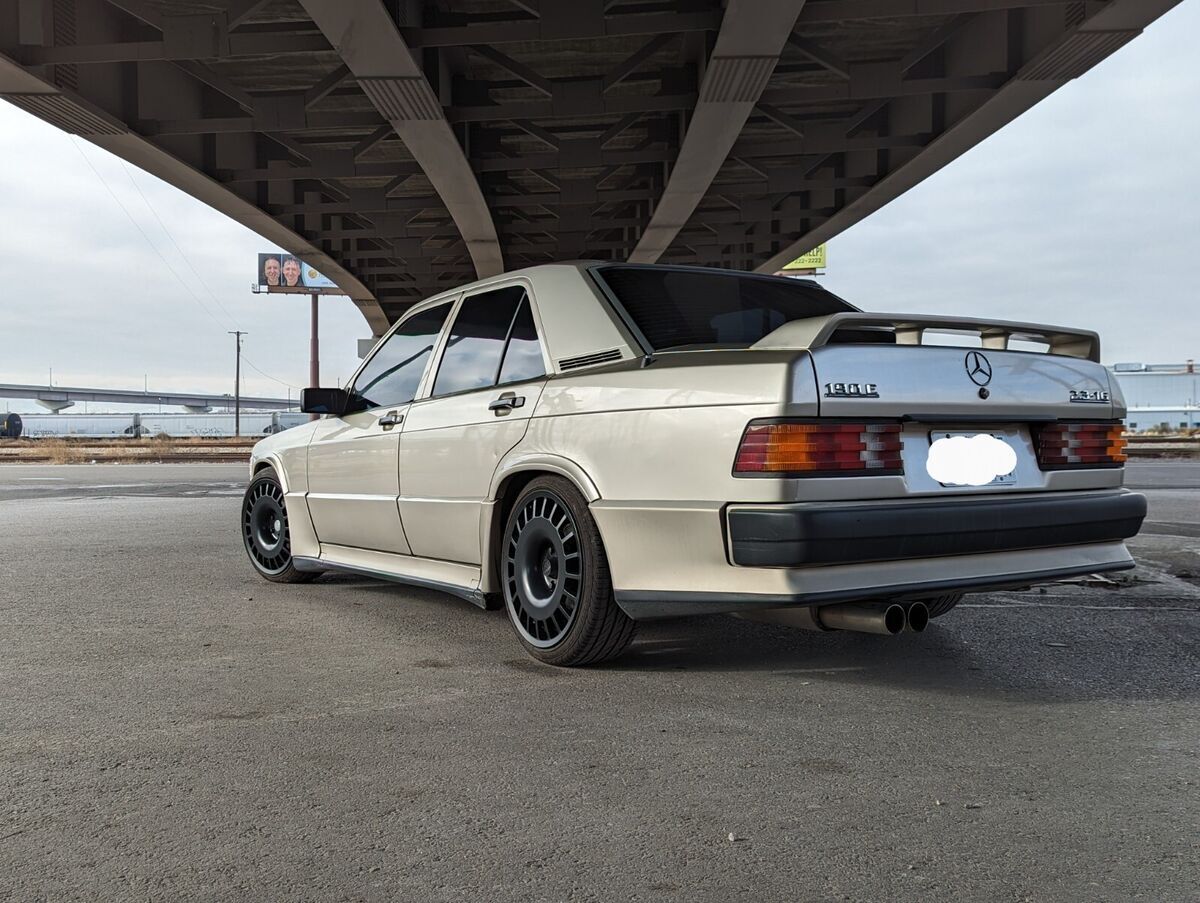 1986 Mercedes-Benz 190E E 2.3-16 - photo 4