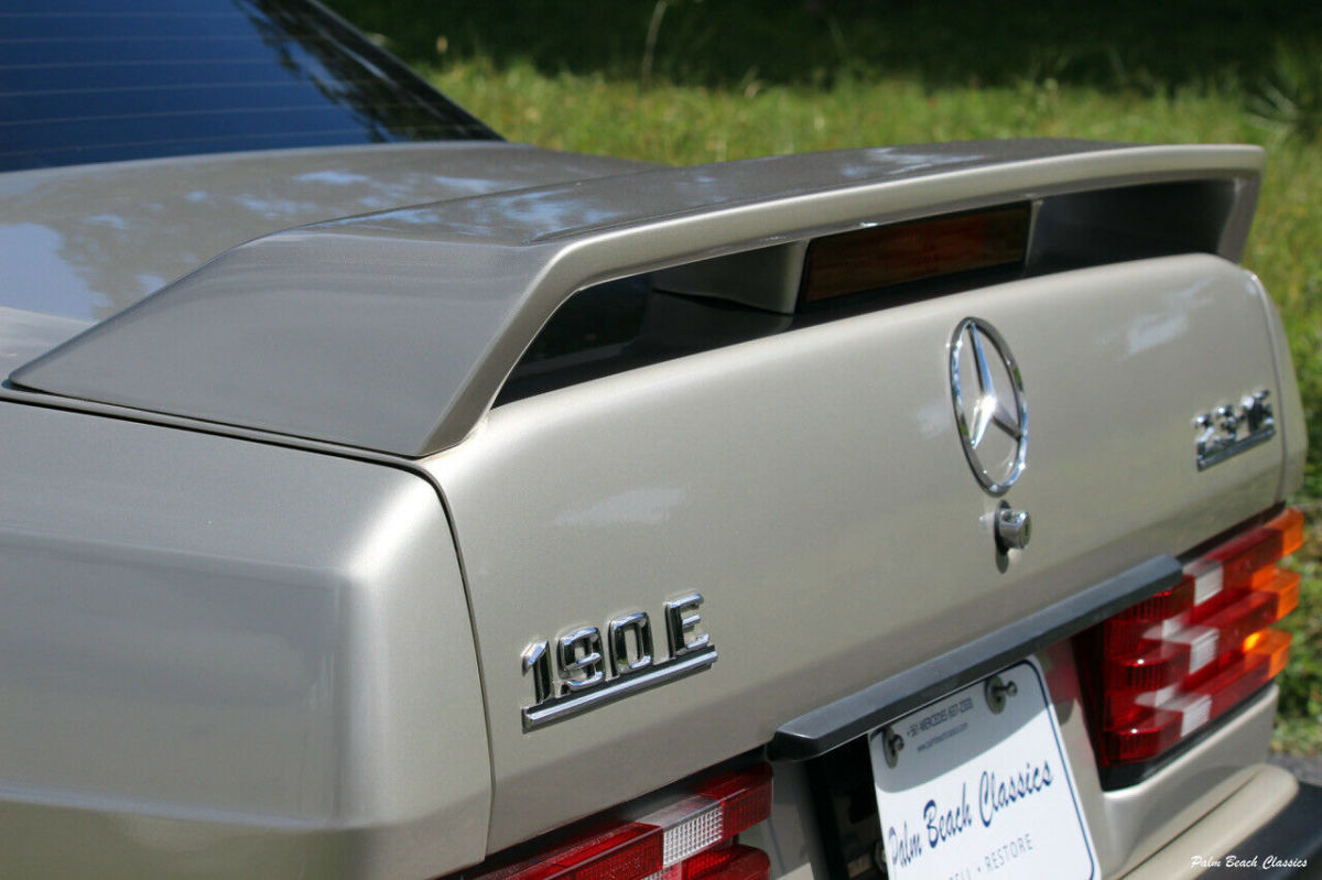1986 Mercedes-Benz 190-Series Cosworth - photo 5