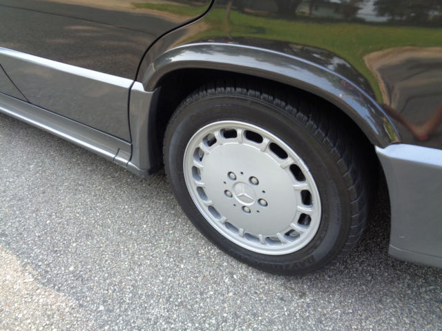 1986 Mercedes-Benz 190-Series - photo 10