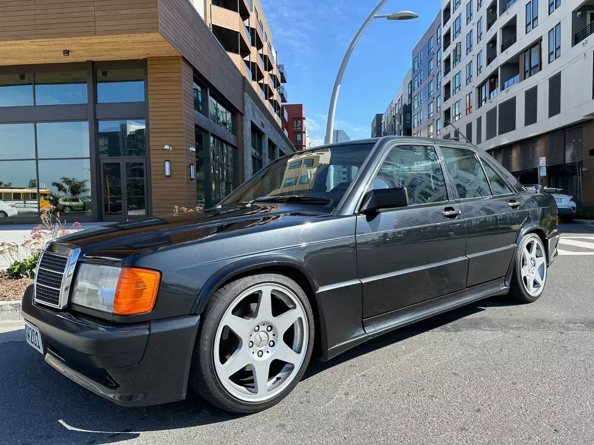 1986 mercedes-benz 190e 2.3-16V sedan 4-door 2.3l 1986 Mercedes-Benz E-Class