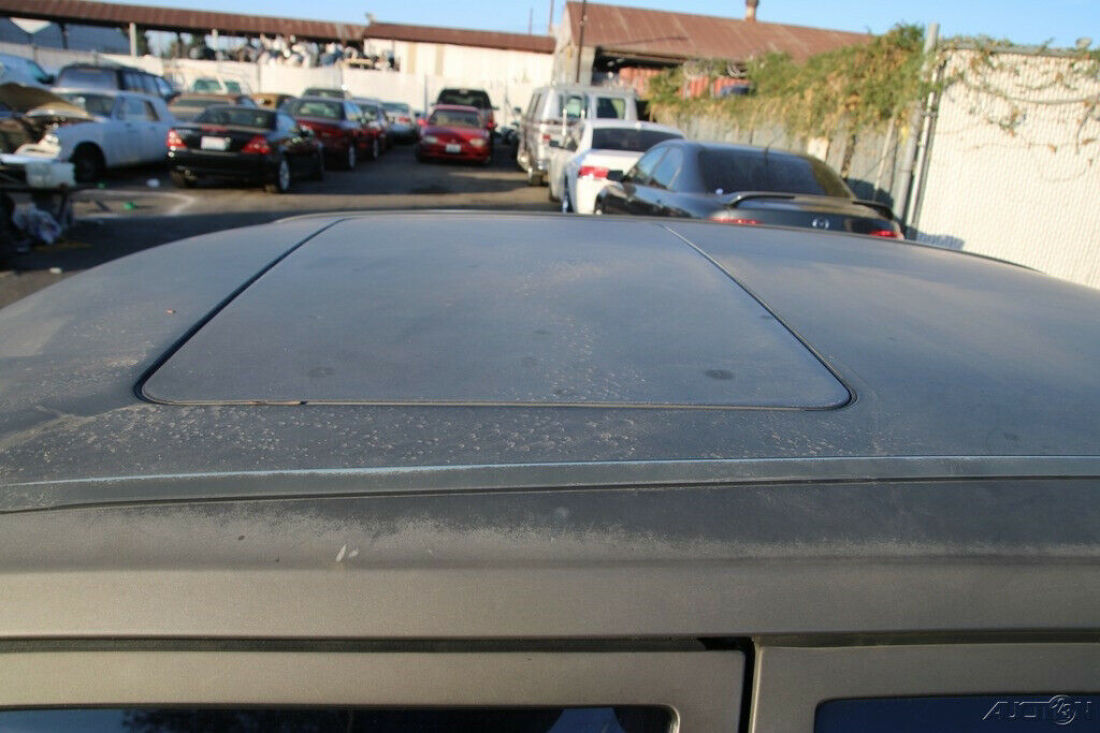 1986 Mercedes-Benz 300-Series 300 E - photo 11