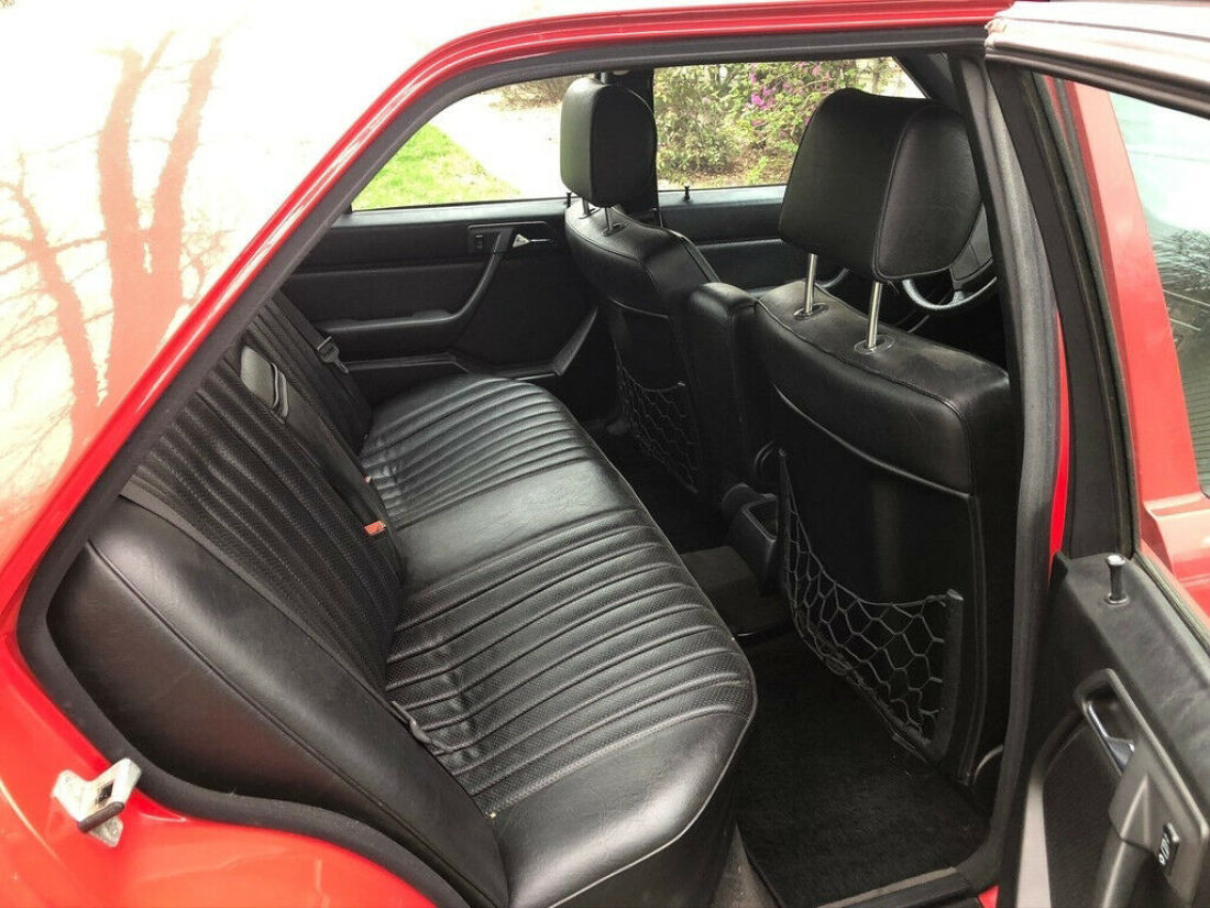 1986 Mercedes-Benz 300-Series 4 Dr - photo 6