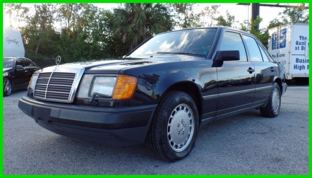 1986 Mercedes-Benz 300-Series 300E W124 FLORIDA CARFAX NO RESERVE!