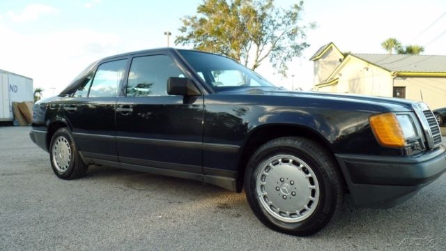 1986 Mercedes-Benz 300-Series 300E W124 FLORIDA CARFAX NO RESERVE! - photo 9