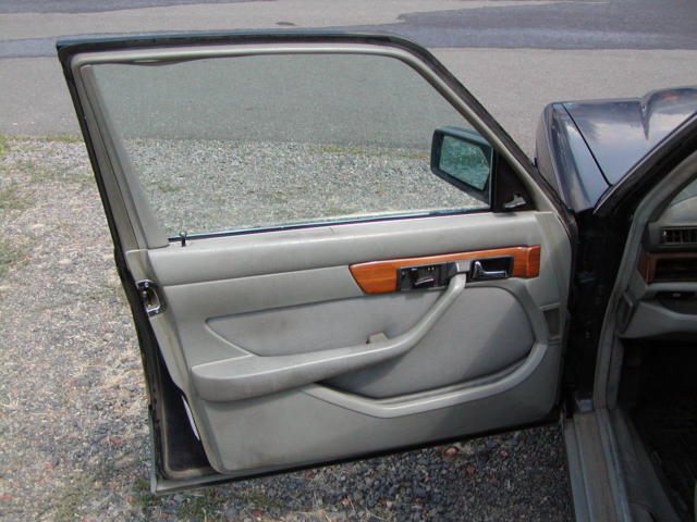 1986 Mercedes-Benz 400-Series SEL - photo 7