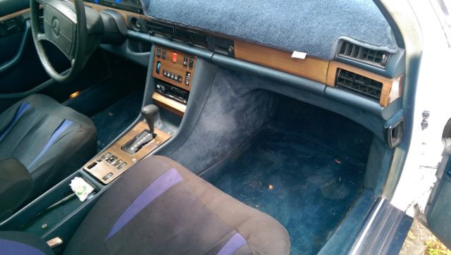 1986 Mercedes-Benz 400-Series - photo 6