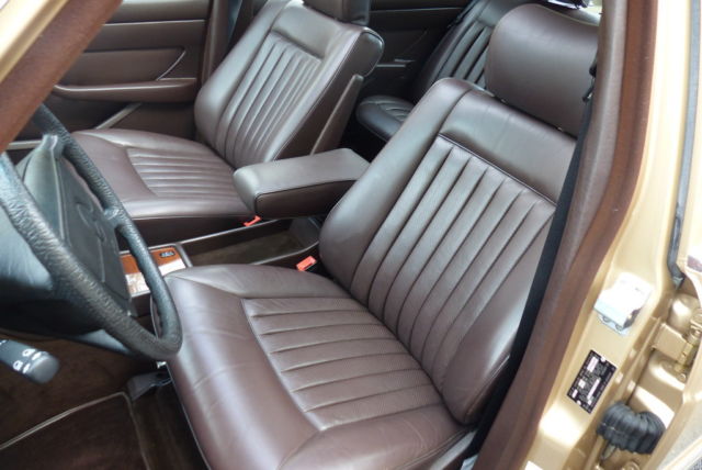 1986 Mercedes-Benz 400-Series SEL - photo 10