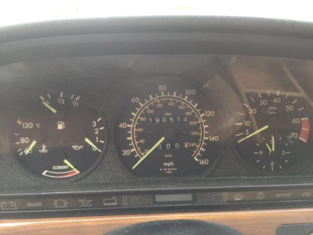 1986 Mercedes-Benz 400-Series - photo 8
