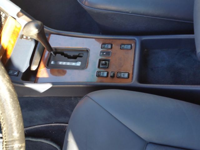 1986 Mercedes-Benz 500-Series SEL - photo 3