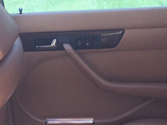 1986 Mercedes-Benz 500-Series - photo 13