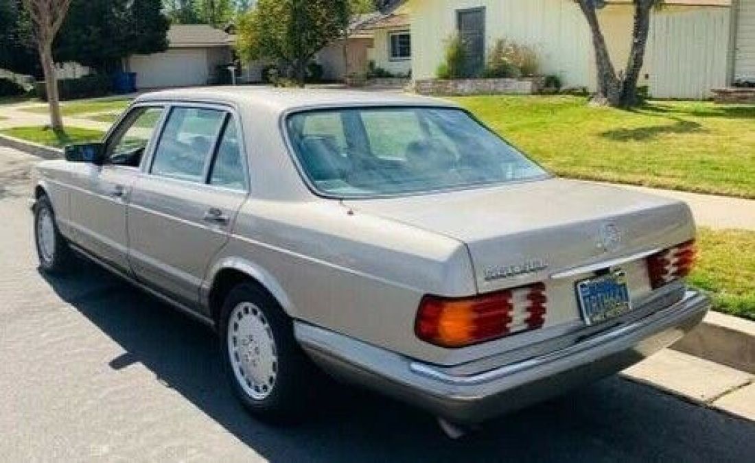1986 Mercedes-Benz 560 SEL VIRGIN CALSRAST 1986 Mercedes-Benz 500-Series SEL