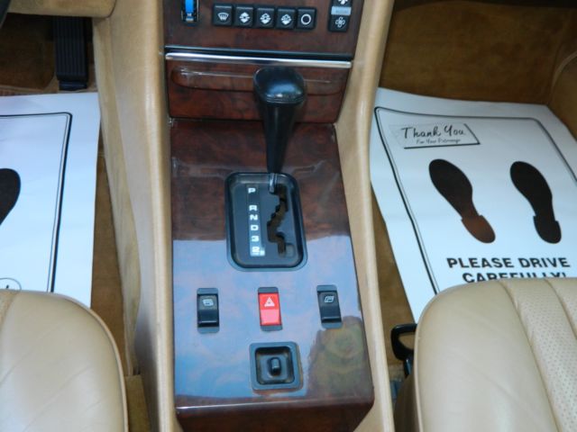 1986 Mercedes-Benz SL-Class 560 SL - photo 9