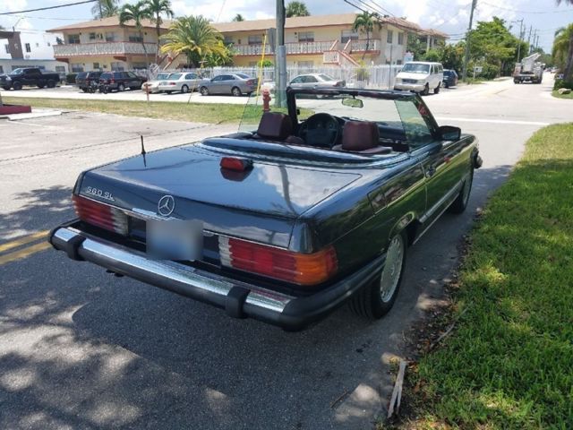 1986 Mercedes-Benz SL-Class 560 SL - photo 4
