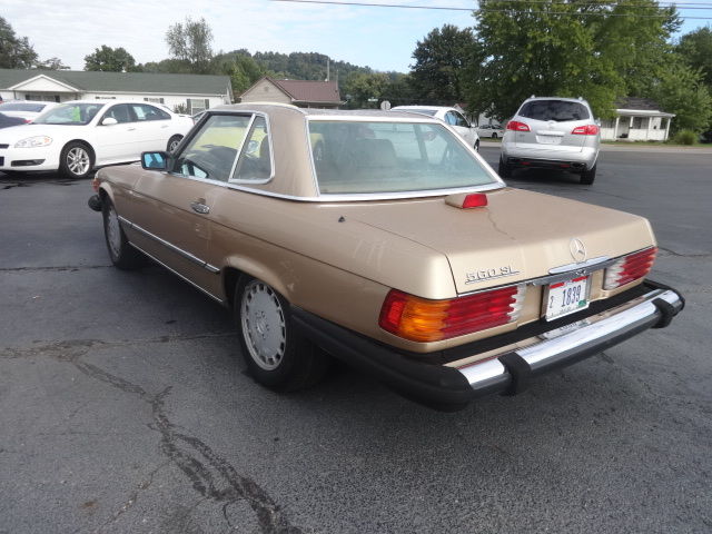 1986 Mercedes-Benz SL-Class 2 Door Convertible - photo 8