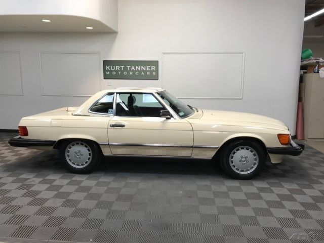 1986 Mercedes-Benz SL-Class 51,342 MILES - photo 7