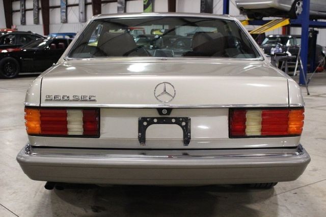 1986 Mercedes-Benz 500-Series -- - photo 4