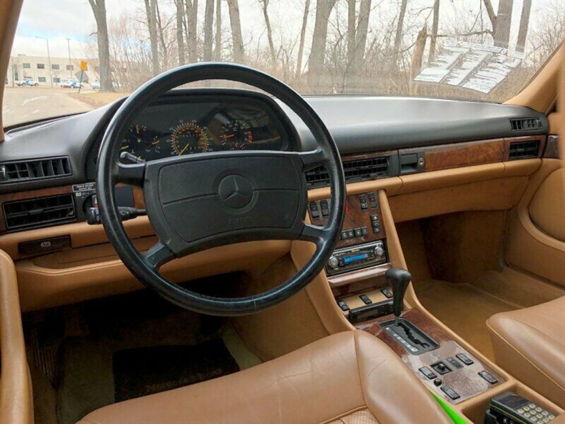 1986 Mercedes-Benz SL-Class 560-Class 560 SEL - photo 13