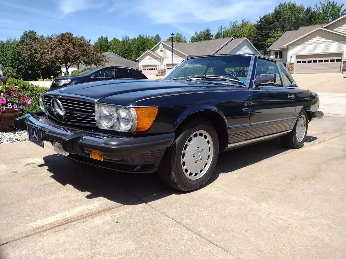 1986 Mercedes-Benz 560SL 2Dr Roadster - Loaded W/Leather - Only 47K Miles - NICE 1986 Mercedes-Benz SL-Class 560SL 2Dr Roadster
