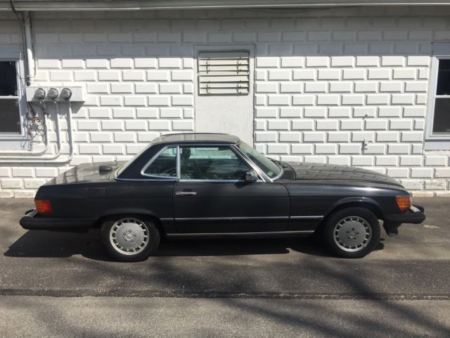 1986 Mercedes Benz 560SL Convertible 2 Tops CHEAP LOOK Low Milage 1986 Mercedes-Benz SL-Class