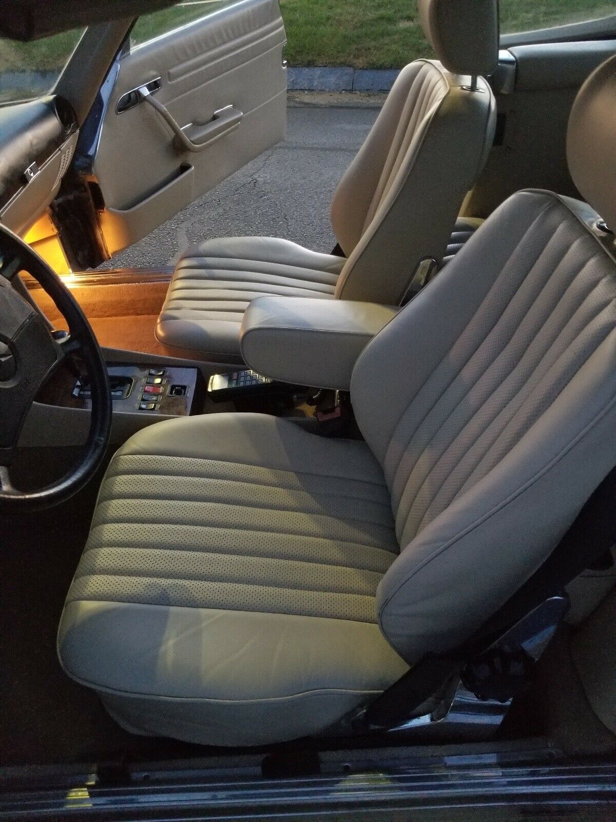 1986 Mercedes-Benz 560SL SL - photo 13