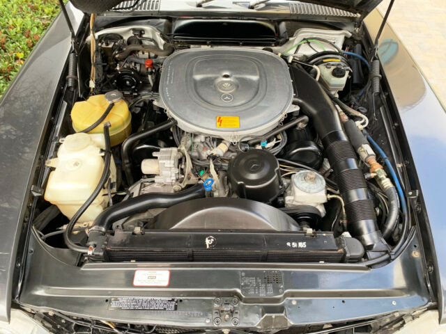1986 Mercedes-Benz SL-Class 560SL Convertible - photo 7