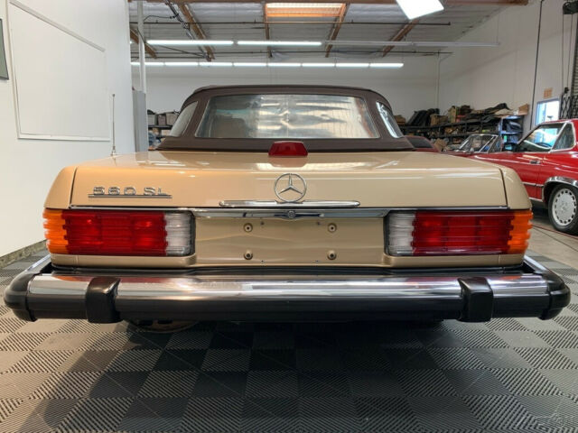 1986 Mercedes-Benz 500-Series 1986 MERCEDES BENZ 560SL. - photo 11