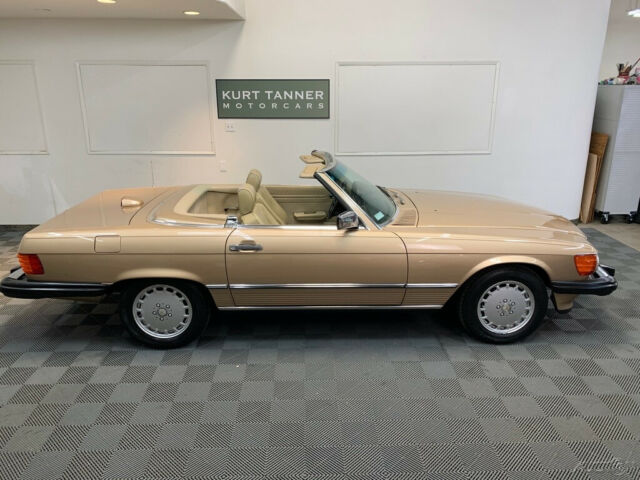1986 Mercedes-Benz 500-Series 1986 MERCEDES BENZ 560SL. - photo 3
