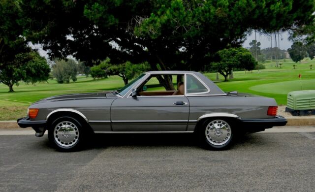 1986 Mercedes-Benz SL-Class Two Top Low Mile SoCal Rare - photo 5