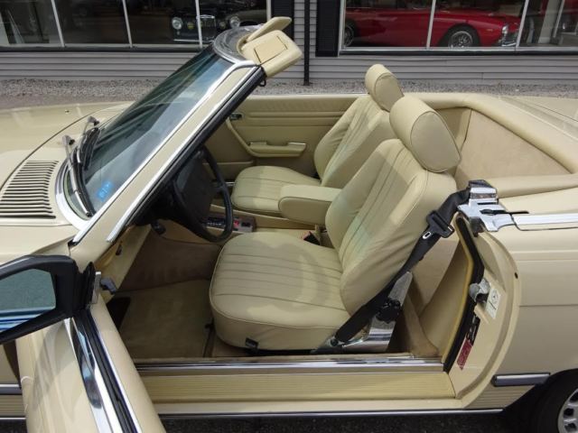 1986 Mercedes-Benz SL-Class 560SL roadster - photo 13