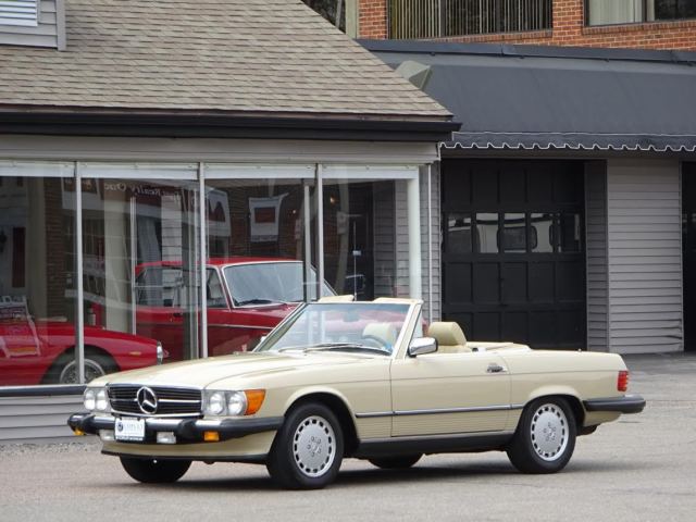 1986 Mercedes-Benz SL-Class 560SL roadster - photo 2