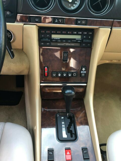 1986 Mercedes-Benz SL-Class - photo 11