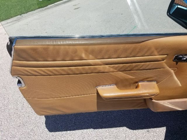 1986 Mercedes-Benz 500-Series Base Convertible 2-Door - photo 12