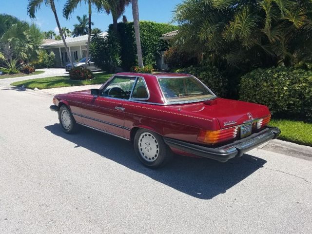 1986 Mercedes-Benz 500-Series Base Convertible 2-Door - photo 7