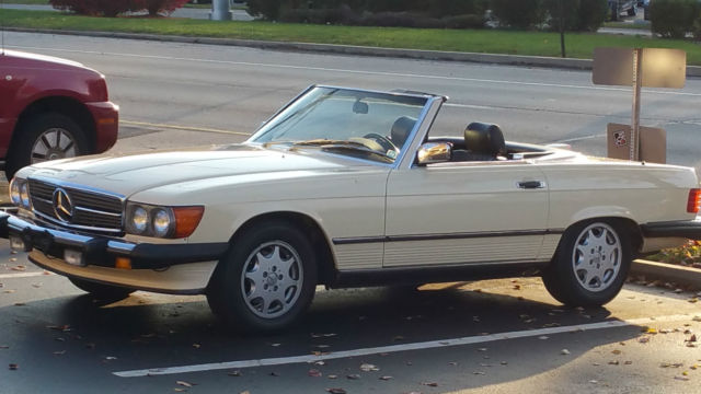 1986 Mercedes Benz 560SLMercedes Benz 560SL 1986 Mercedes-Benz SL-Class