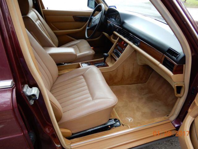 1986 Mercedes-Benz 300-Series - photo 4