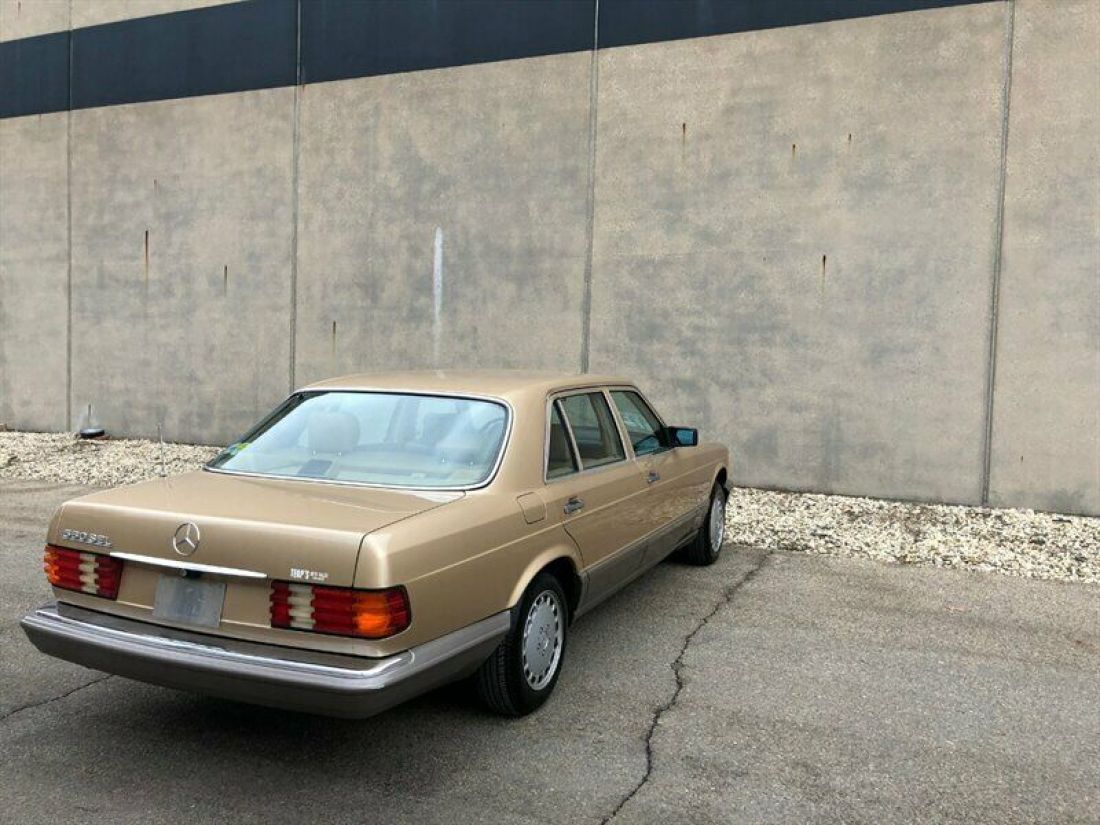 1986 Mercedes-Benz SL-Class 560-Class 560 SEL - photo 10