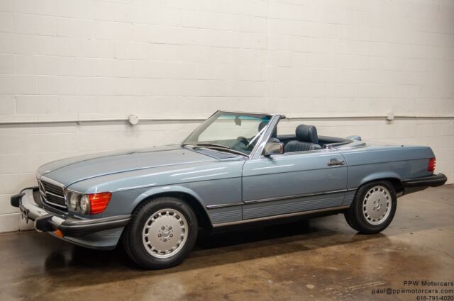 1986 Mercedes-Benz SL-Class 560SL - photo 2