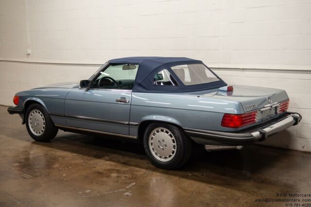 1986 Mercedes-Benz SL-Class 560SL - photo 9