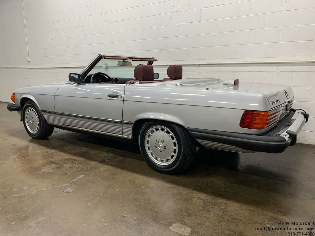 1986 Mercedes-Benz SL-Class 560SL - photo 3