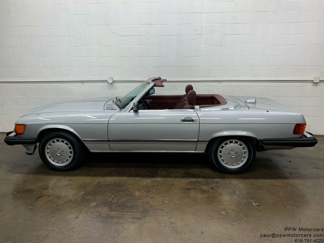 1986 Mercedes-Benz SL-Class 560SL - photo 4