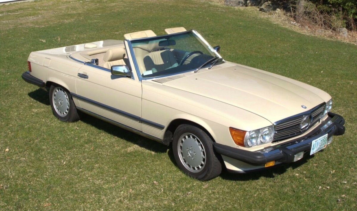 1986 Mercedes-Benz SL-Class 560SL only 35k Miles 1986 Mercedes-Benz SL-Class 560SL