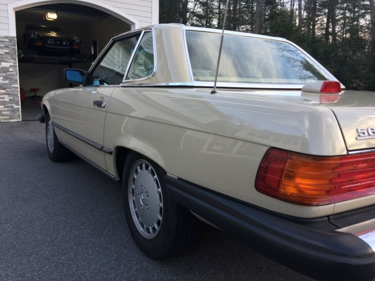 1986 Mercedes-Benz SL-Class 560SL - photo 5